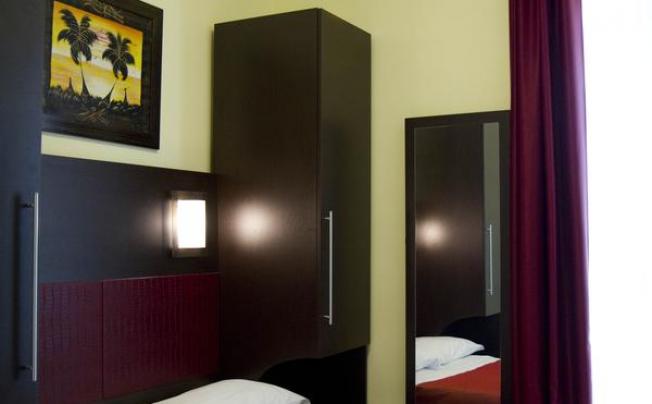 Фото отеля Alibi Hotel