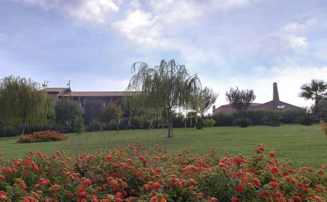 Фото отеля Popilia Country Resort