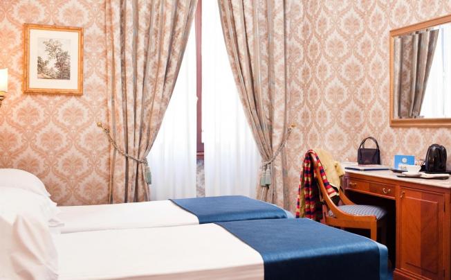 Фото отеля Barberini Hotel