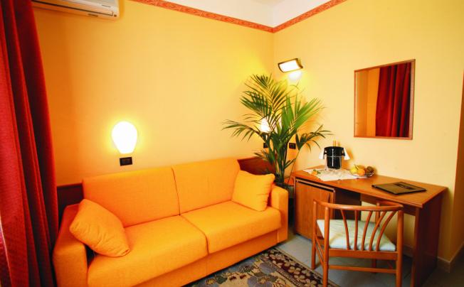 Фото отеля Eurhotel