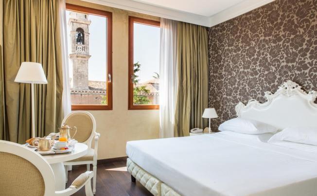 Фото отеля B4 Bellini Venezia Hotel