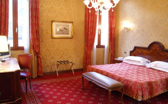 Фото отеля B4 Bellini Venezia Hotel