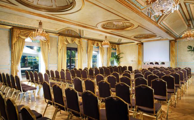Фото отеля Westin Palace Milan