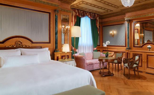 Фото отеля Westin Palace Milan
