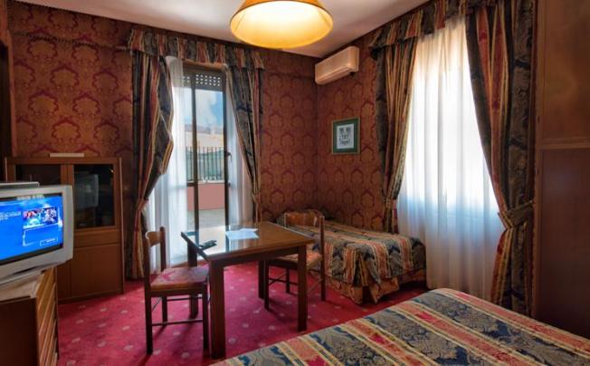 Фото отеля Ponte Bianco Hotel & Residence