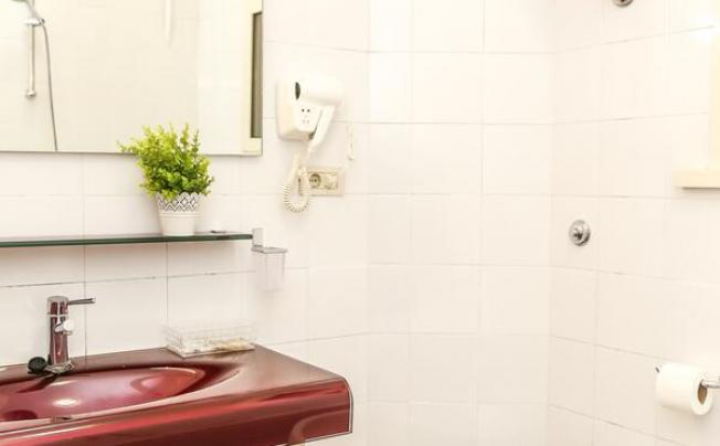 Фото отеля Athena Hotel