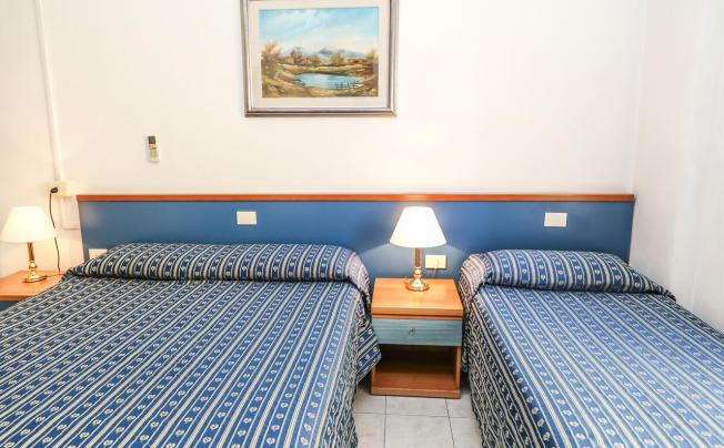 Фото отеля Athena Hotel