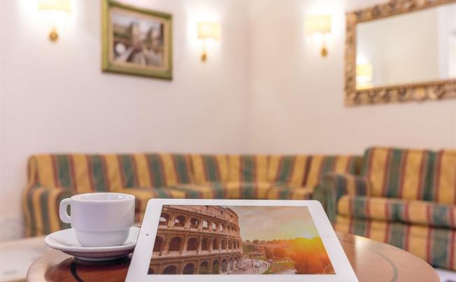 Фото отеля Sebraeli hotel lux