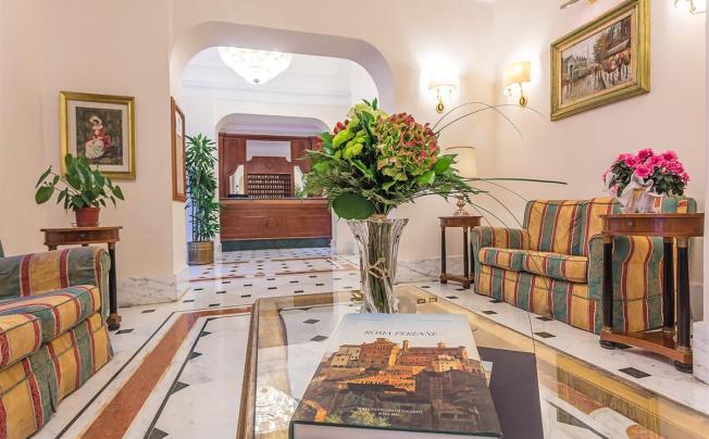 Фото отеля Sebraeli hotel lux