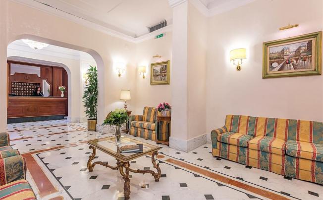 Фото отеля Sebraeli hotel lux