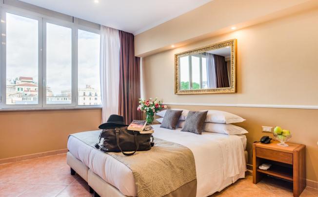 Фото отеля Sebraeli hotel lux