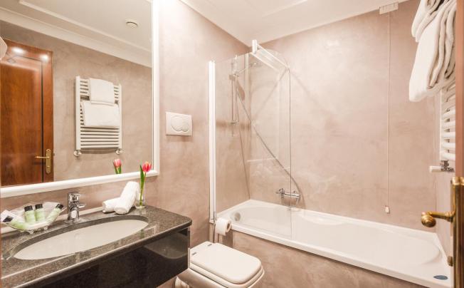 Фото отеля Sebraeli hotel lux
