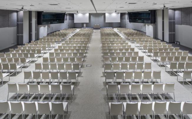 Фото отеля Nh congress centre