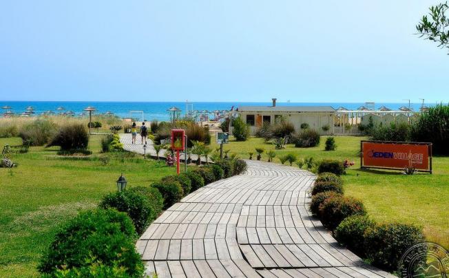 Фото отеля Sikania Resort & Spa