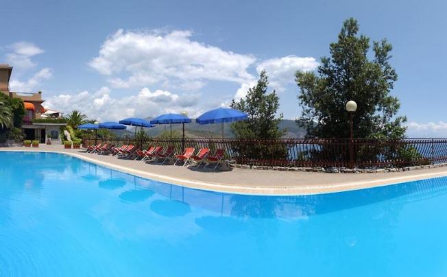 Фото отеля Hotel Kings