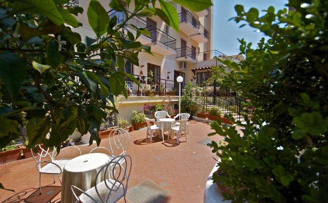 Фото отеля Albergo Conte Hotel