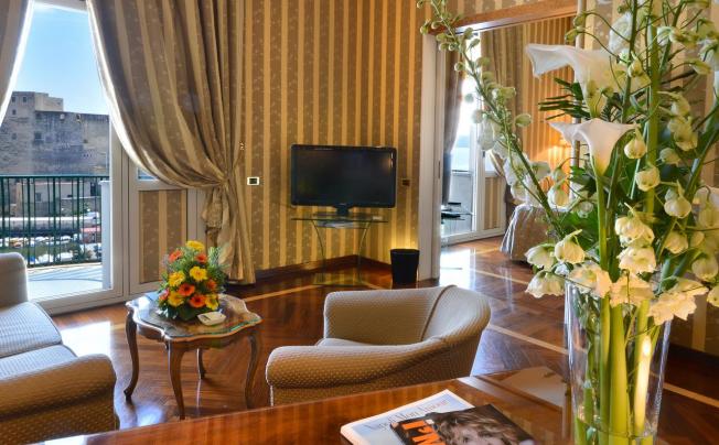 Фото отеля Grand hotel vesuvio
