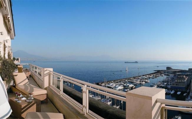 Фото отеля Grand hotel vesuvio
