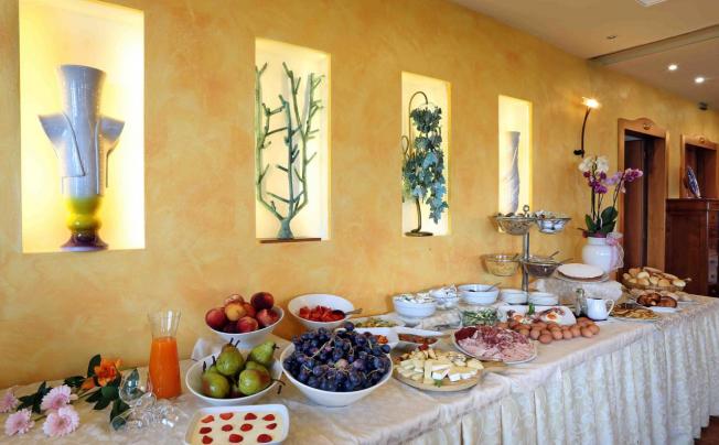 Фото отеля Costabella Hotel