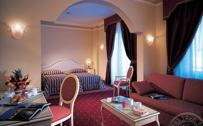 Фото отеля Helvetia Hotel