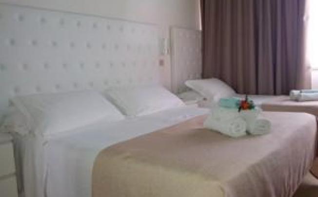 Фото отеля FLORANA HOTEL