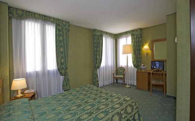 Фото отеля Spagna Hotel