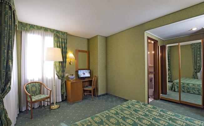 Фото отеля Spagna Hotel