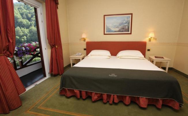 Фото отеля Royal Golf Hotel