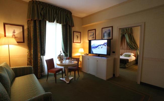 Фото отеля Royal Golf Hotel