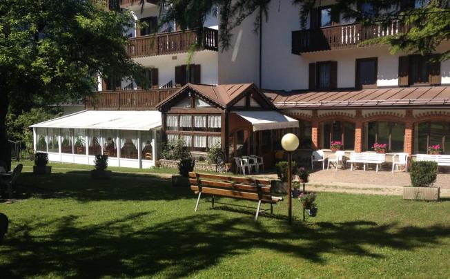 Фото отеля Hotel Alle Rose