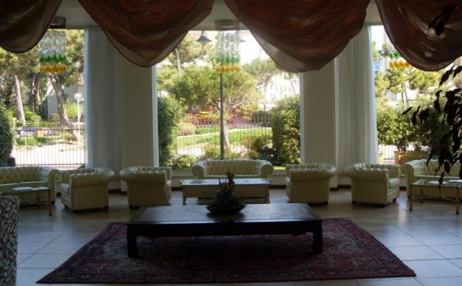 Фото отеля GRAND HOTEL GALLIA