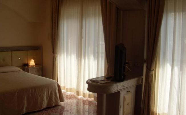 Фото отеля GRAND HOTEL GALLIA