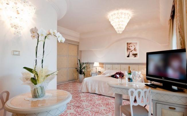Фото отеля GRAND HOTEL GALLIA