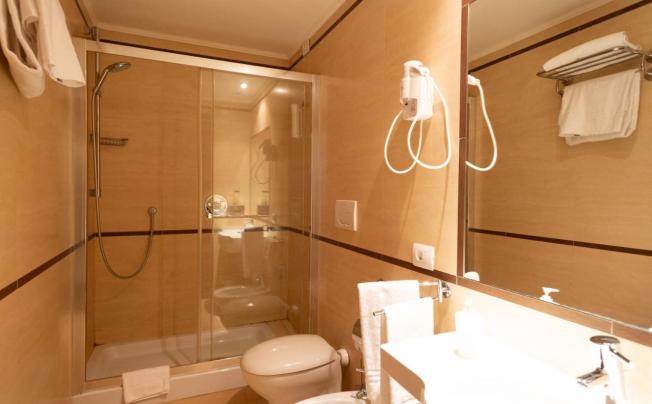 Фото отеля Cervara Park Hotel
