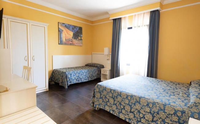 Фото отеля Cervara Park Hotel
