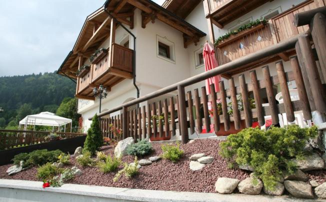 Фото отеля Chalet Campiglio Imperiale Hotel