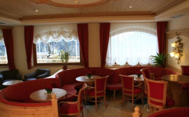 Фото отеля Chalet Campiglio Imperiale Hotel