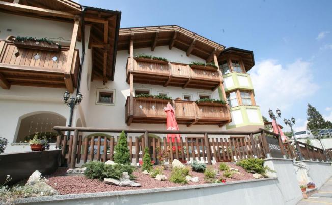 Фото отеля Chalet Campiglio Imperiale Hotel