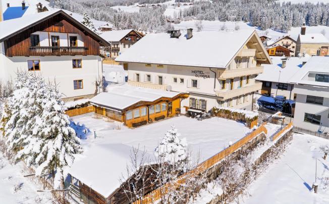 Фото отеля Chalet Olympia Hotel