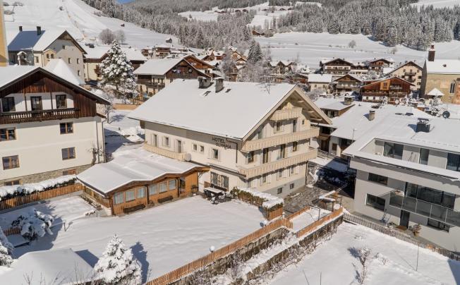 Фото отеля Chalet Olympia Hotel
