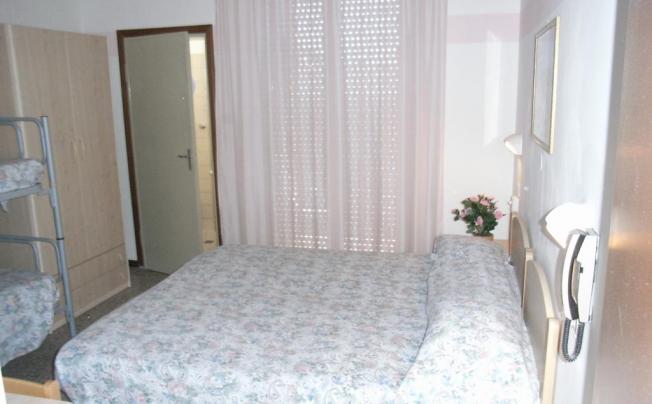 Фото отеля Nives Hotel