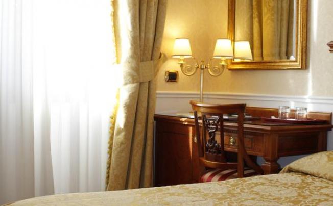 Фото отеля Villa pinciana hotel