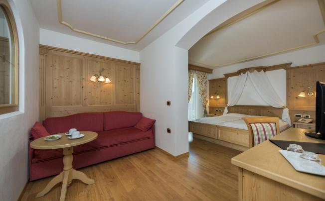Фото отеля Andreas Hotel