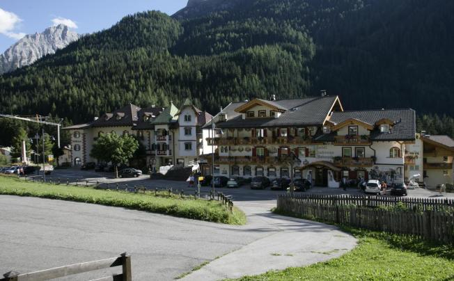 Фото отеля Andreas Hotel