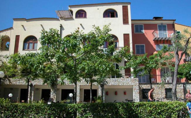 Фото отеля PIAN DEI BOSCHI RESIDENCE