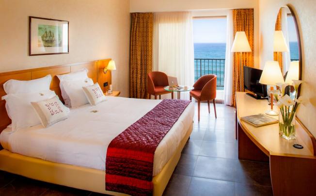 Фото отеля GRAND HOTEL DIANA MAJESTIC