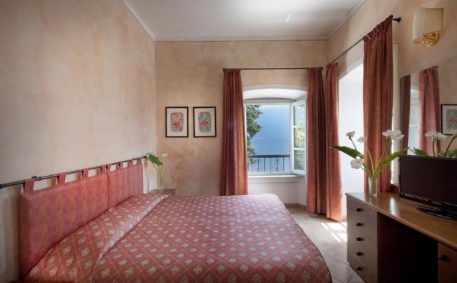 Фото отеля Hotel Bogliaco
