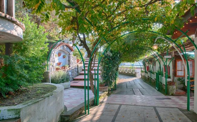 Фото отеля GOCCE DI CAPRI HOTEL & RESIDENCE