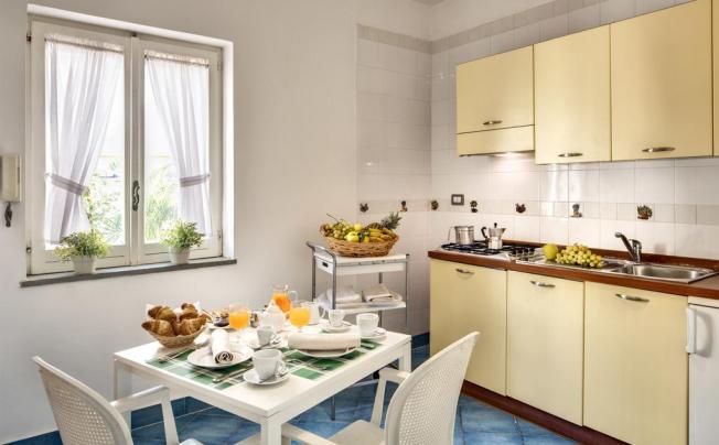 Фото отеля GOCCE DI CAPRI HOTEL & RESIDENCE