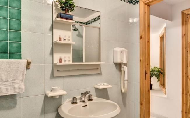 Фото отеля GOCCE DI CAPRI HOTEL & RESIDENCE